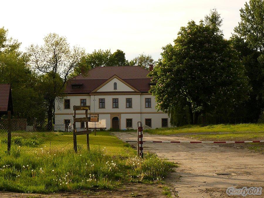 Odremontowany dworek :)