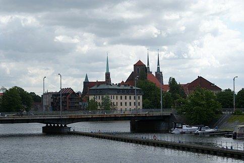 W przybliżeniu fragment wrocławskiego Starego Miasta