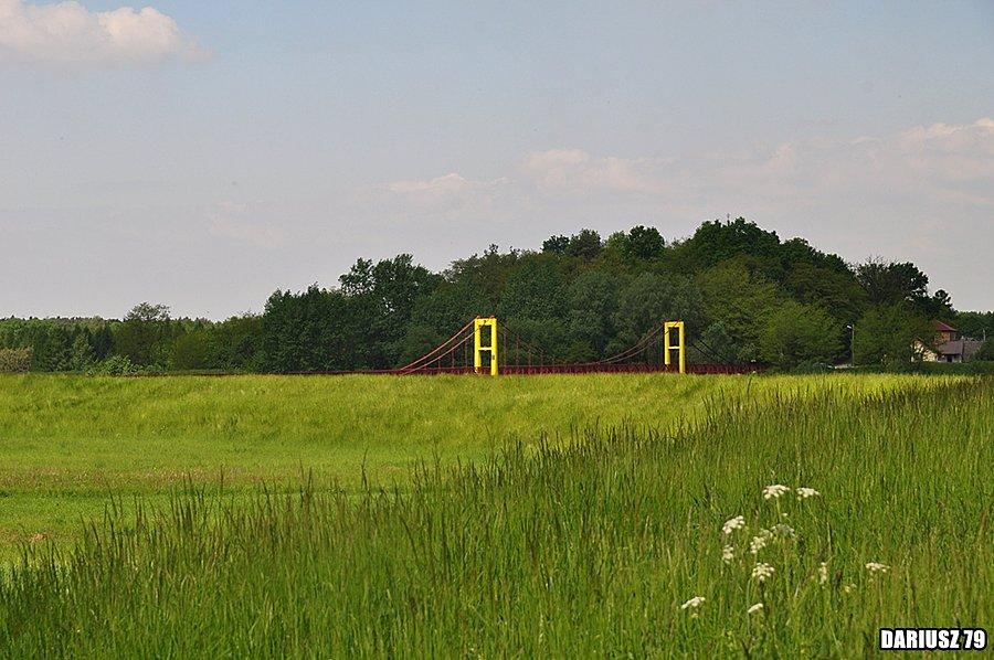 Mikulszowice - Kładka na rzece raba