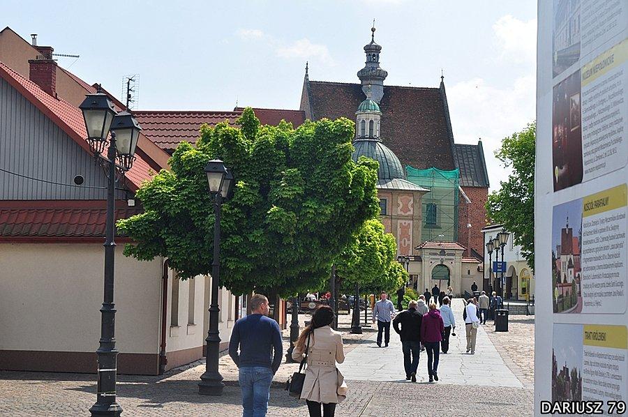 Niepołomice ulica Zamkowa