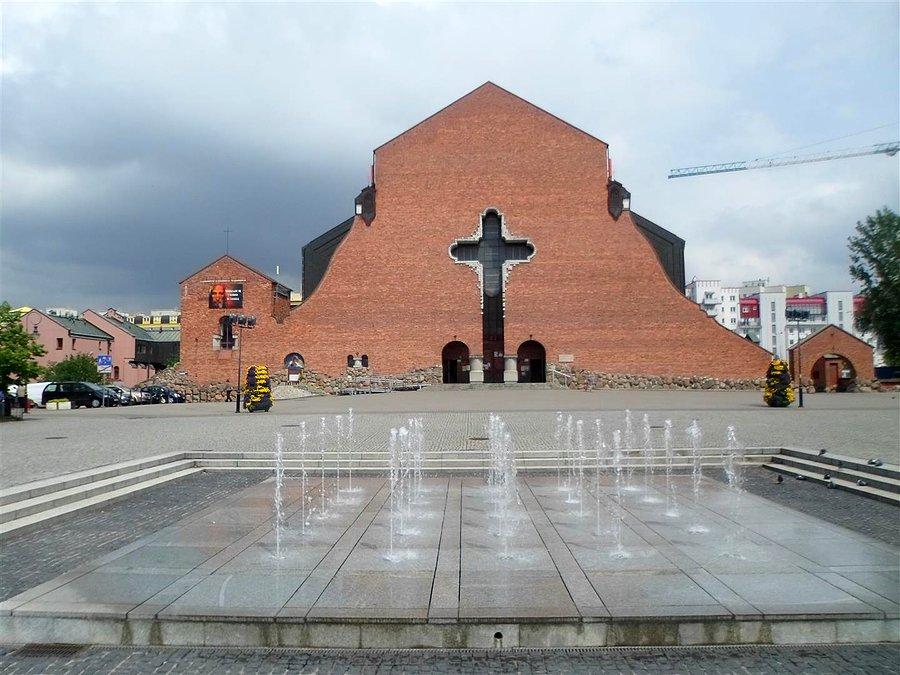 Kościół Wniebowstąpienia Pańskiego na Ursynowie