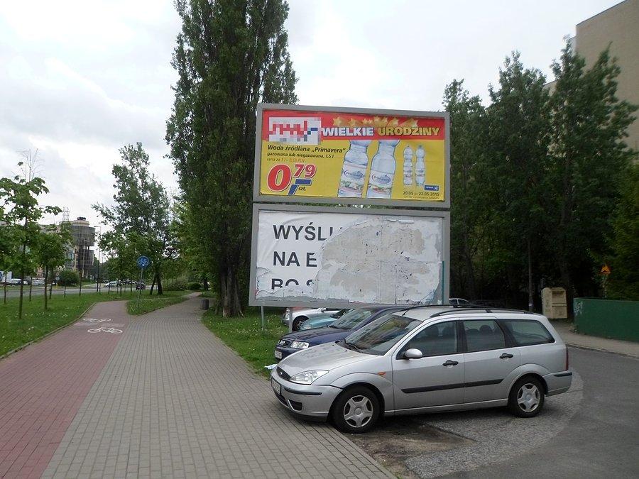 Co tu jest napisane?