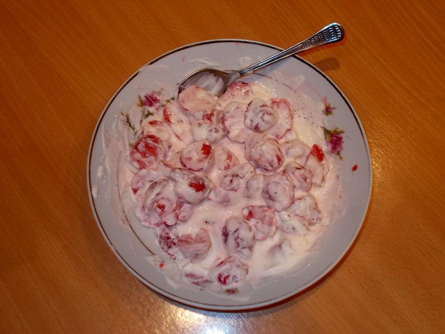 Deser truskawkowy