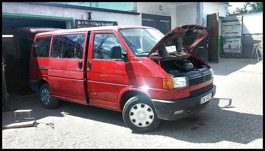 Vw w trakcie wizyty u blacharza