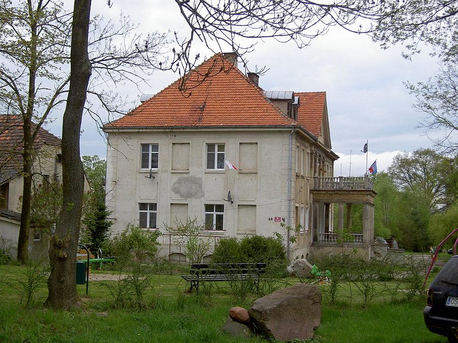Pałac w Jagielnicy