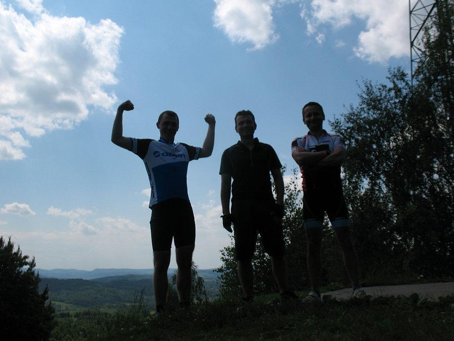 Trzech mrocznych typów spod ciemnej gwiazdy