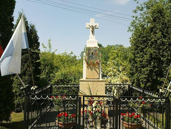 Odnowiona kapliczka w Habdzinie