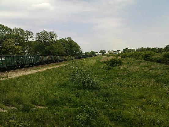 A tych wagonów jest ze czterdzieści, ale wiem co się w nich mieści