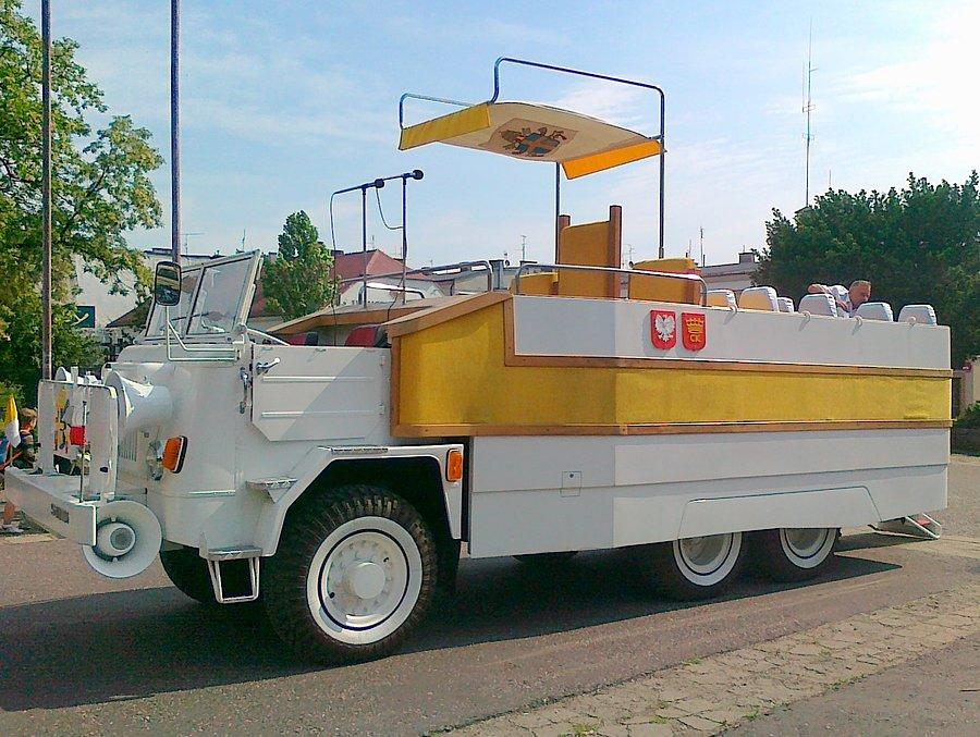 Papamobile