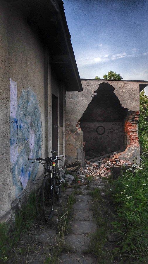 Pozostałości zabudowań Kolejowych w Orzeszu
