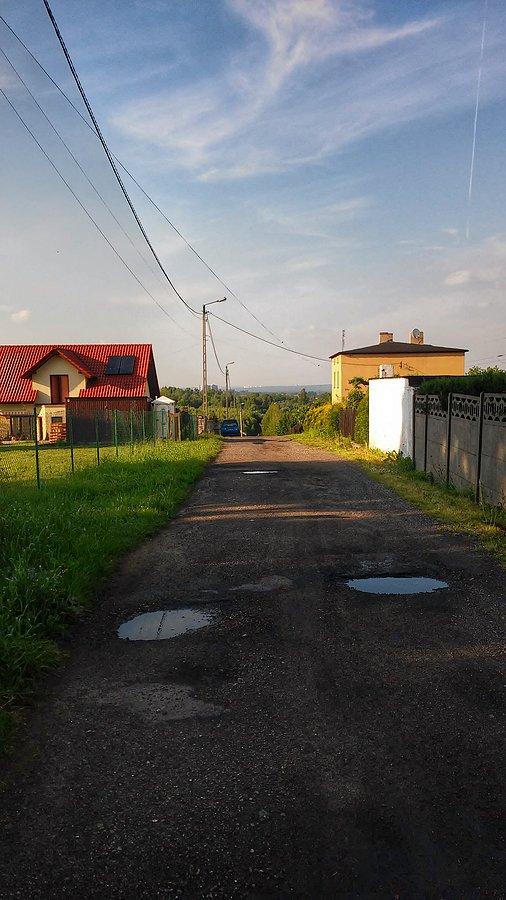 Jeżeli się nie mylę to widać w oddali kukurydze na os. Tysiąclecia w Katowicach