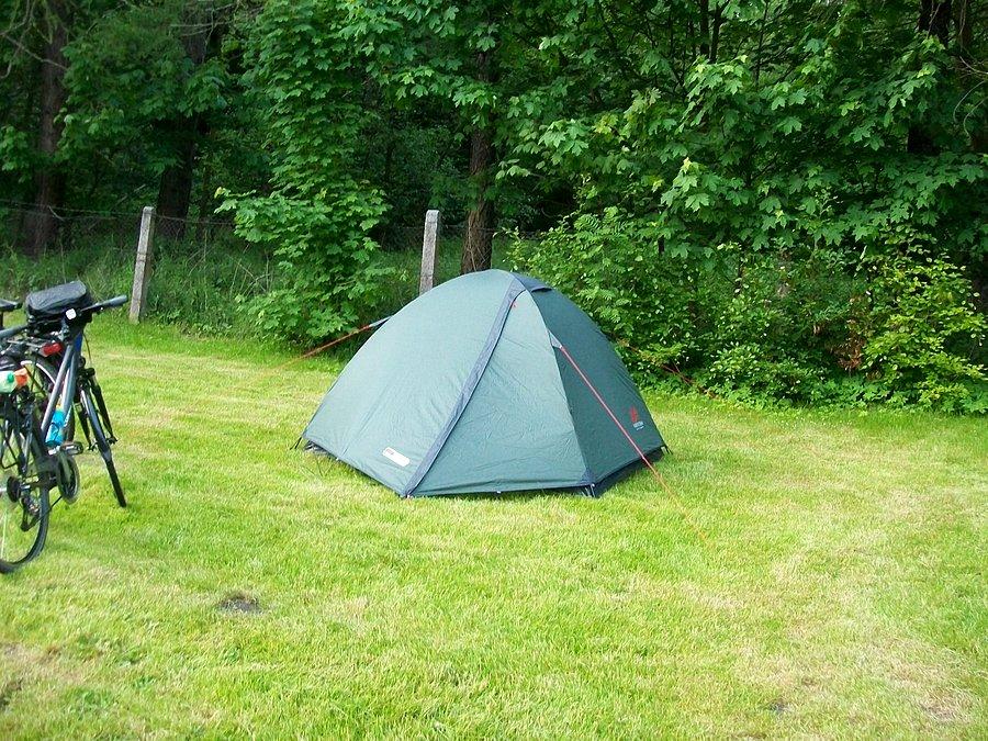 Nasz namiot na campingu