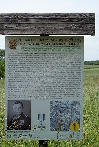 Przystanek nr 1. - na ścieżce historyczno-edukacyjnej Śladami Oddziału Majora Hubala