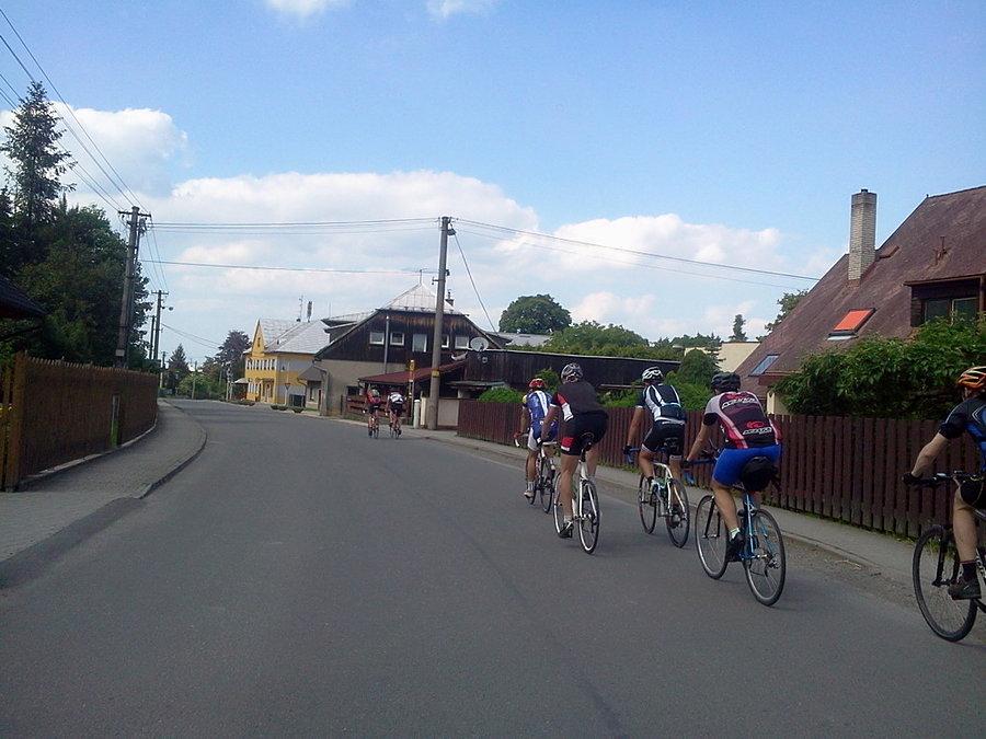 Przez Komorną