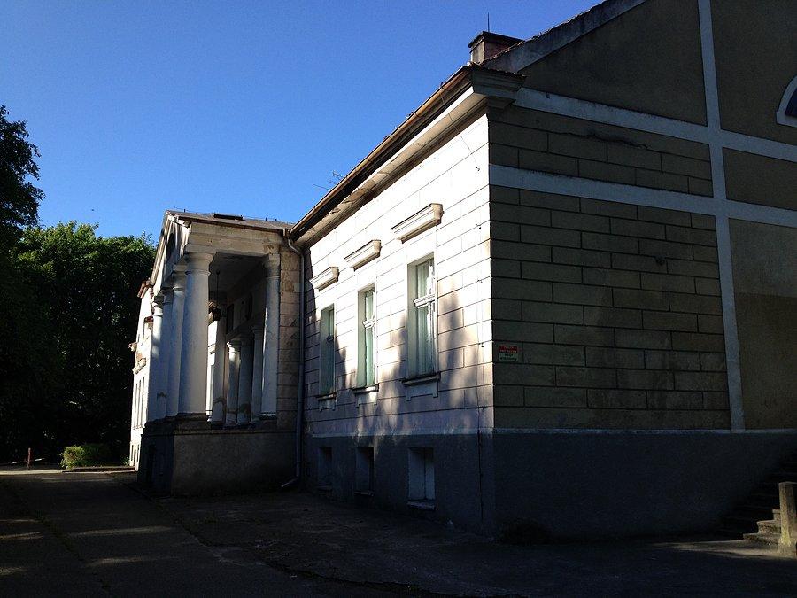 Pałac w Lubaszu