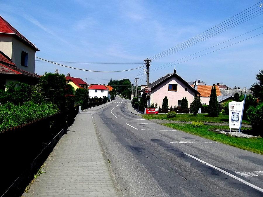 Píšť . Teraz podjazd w kierunku Vřesina