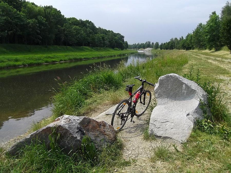 Kamienie nad rzeką Opavą