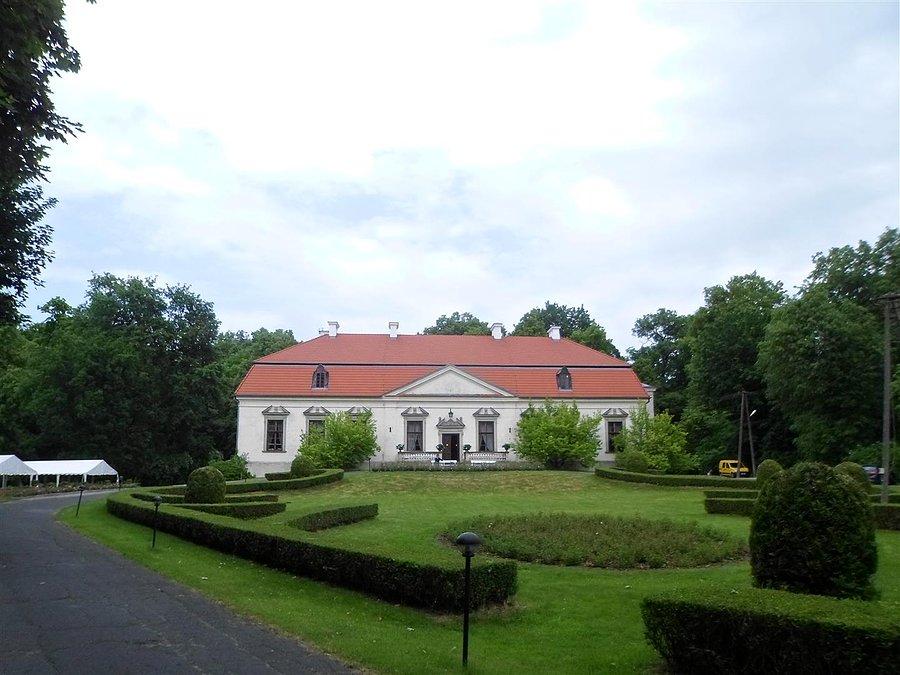 Pałac w Oborach - Dom Pracy Twórczej Związku Literatów