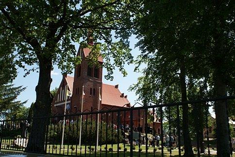Kościół pw. Niepokalanego Serca Maryi w Leśniewie