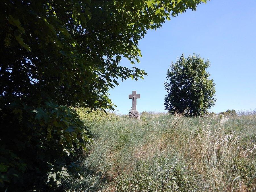 Krzyż przydrożny