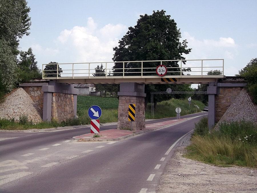 Wiadukt przed Nałęczowem