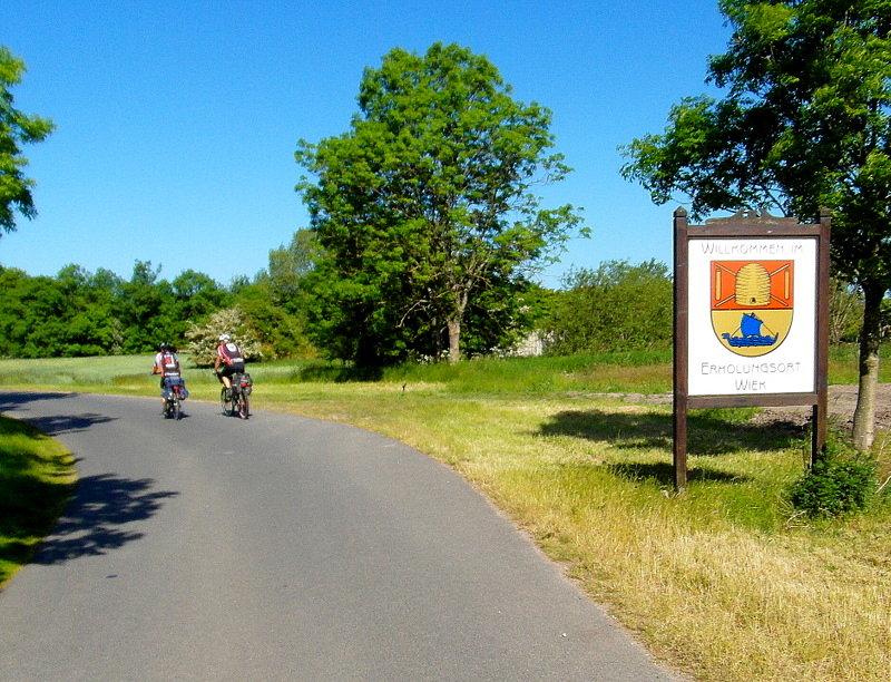 Dojeżdżamy do miejscowości Wiek - wybrzeże zachodnie -Rugia