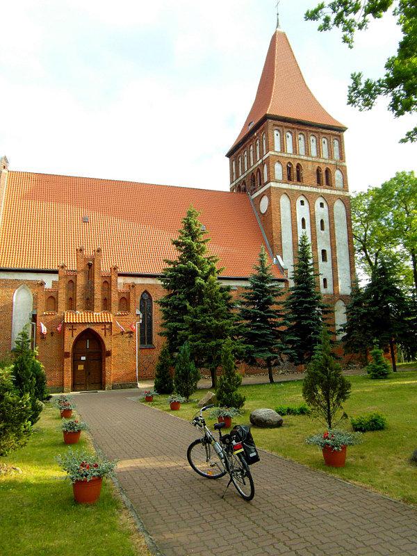 Kosciol w Zalewie