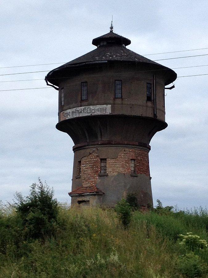Kolejowa wieża ciśnień w Bzowie