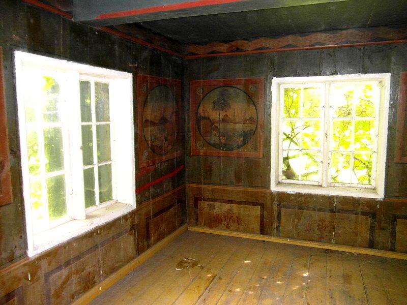 Malowidła we wnętrzu altanki - Oleśno