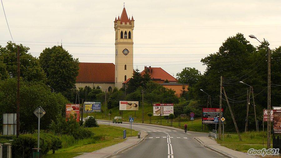 Kościół na wjeździe do Rybnika