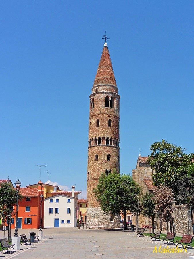 Caorle - krzywa wieża