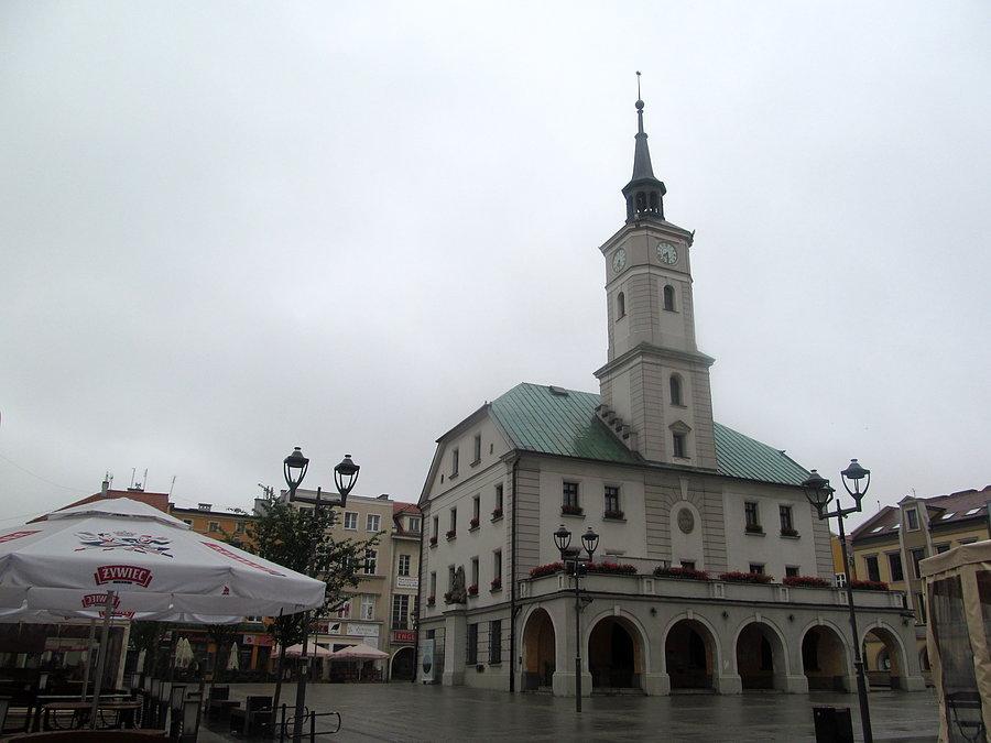 Pusto na rynku