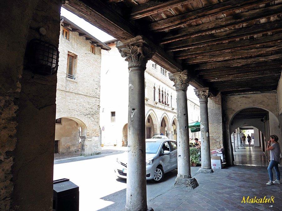 Podcienie w Portogruaro