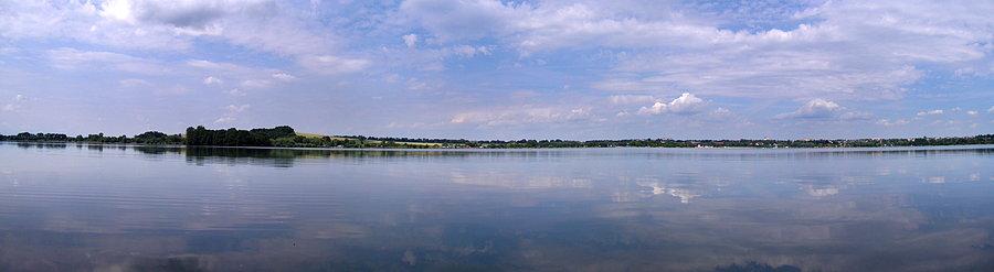 Hlučín. Panorama z wody