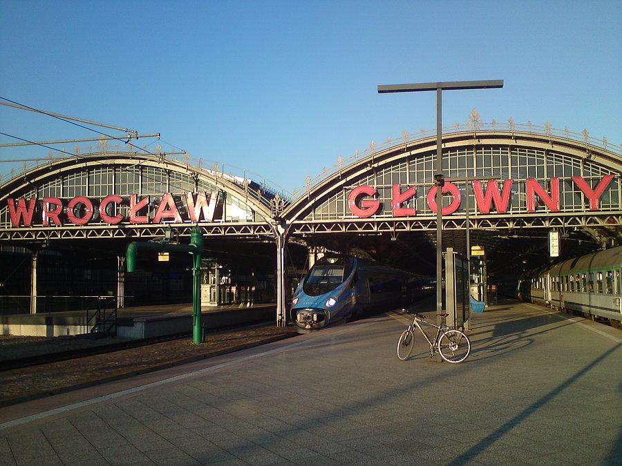 Dziobak i Evado na Głównym