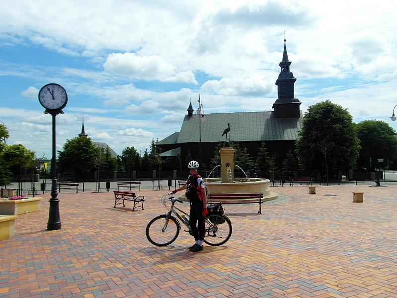 Na placyku w Karsinie