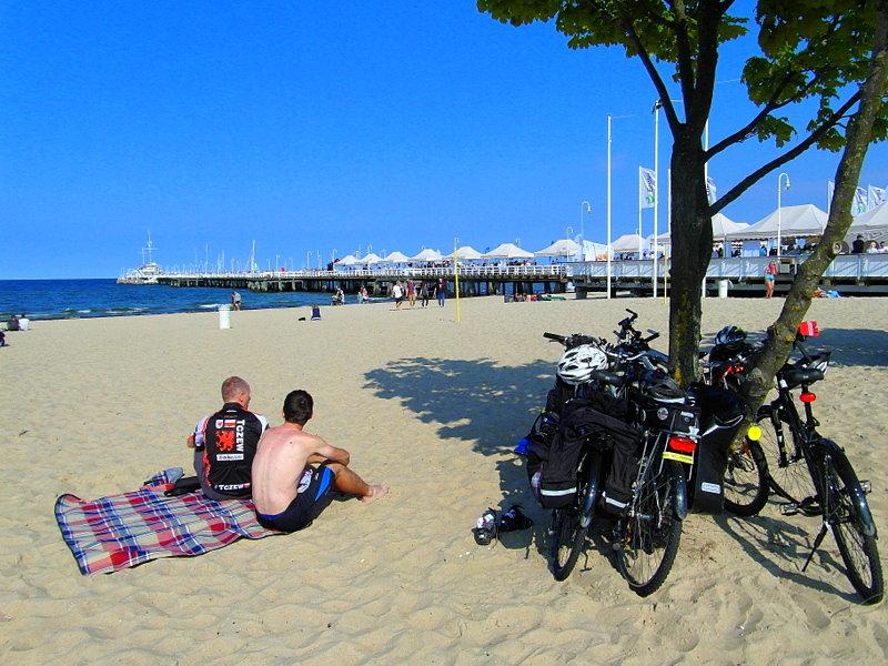 Leniuchowanie na plaży - Sopot