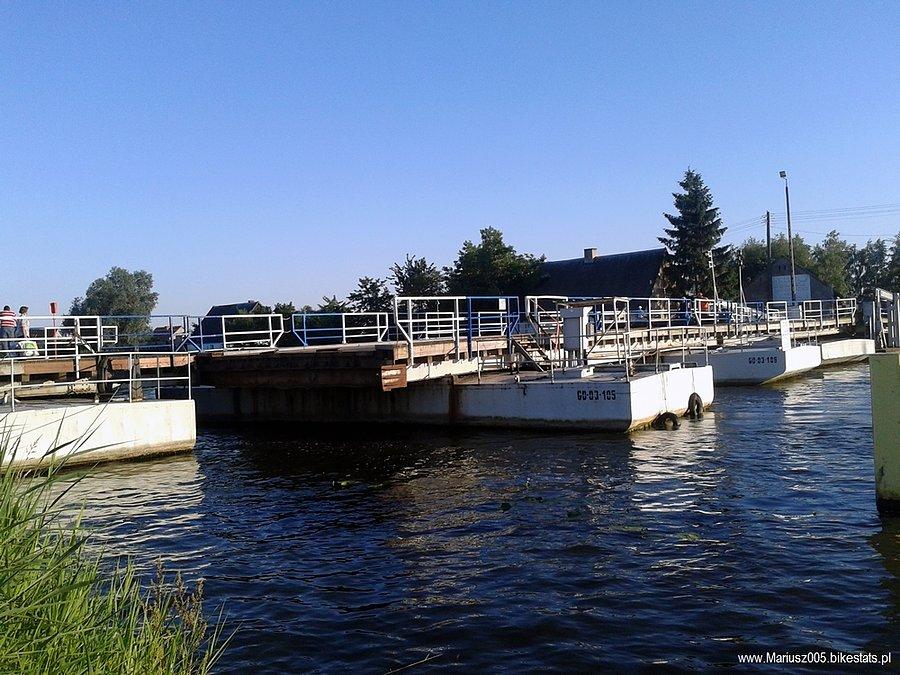 Otwarcie mostu pontonowego w Nowakowie