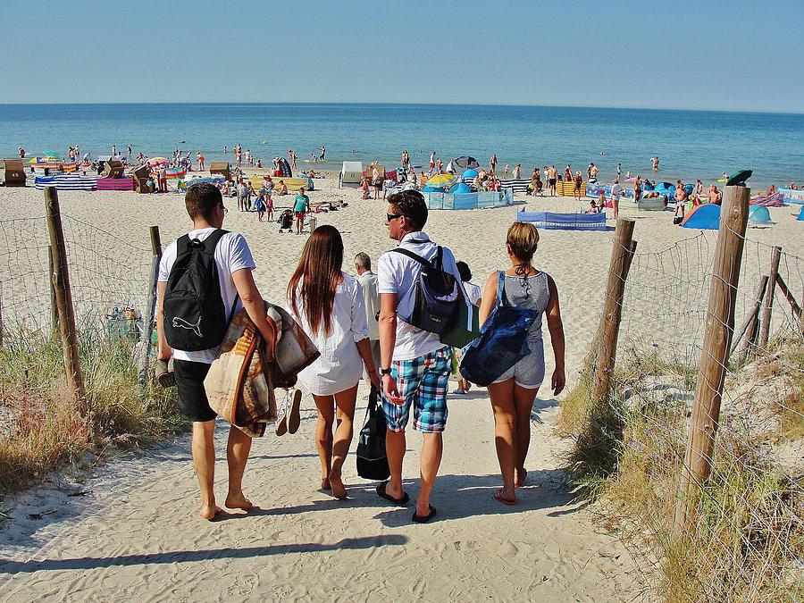 Skandia Maraton Lang Team w Krokowa 2015 r.Po wyścigu - plażowanie w Dębkach