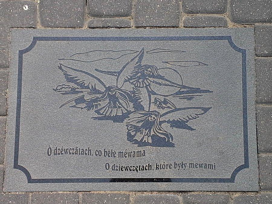 O dziewczętach, które były mewami