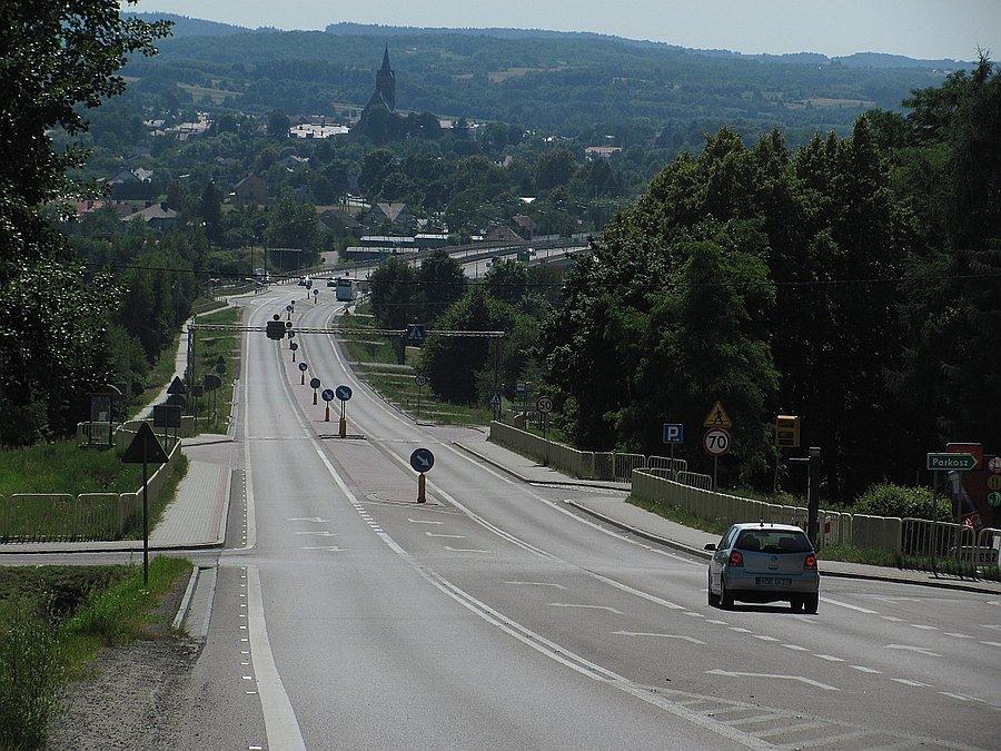 Szeroki wyjazd z miasta