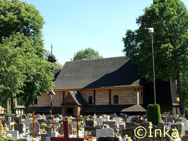 Cmentarz przy kościele w Koszęcinie