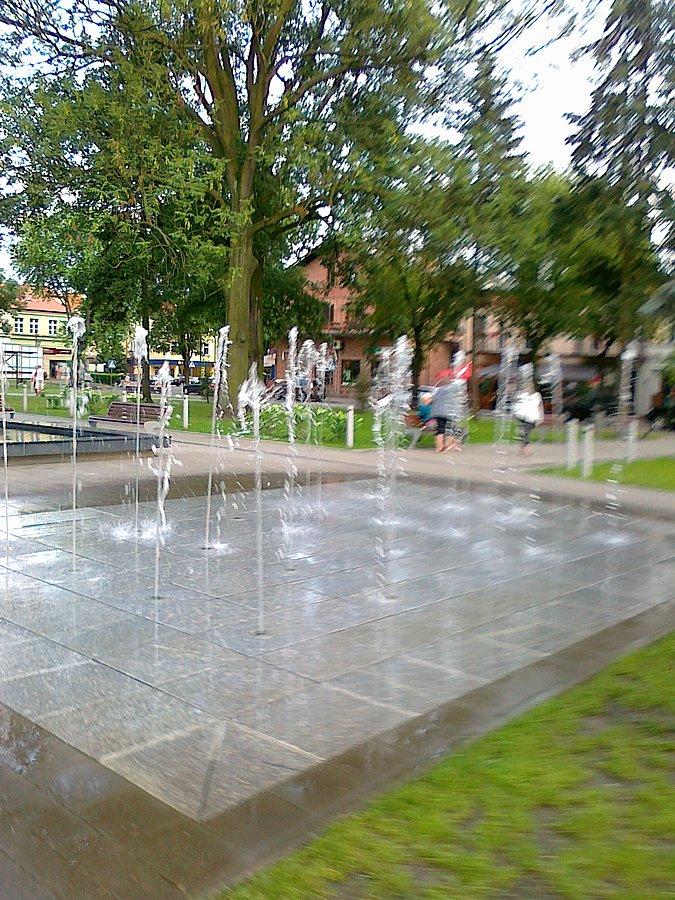 Skwerek przed teatrem