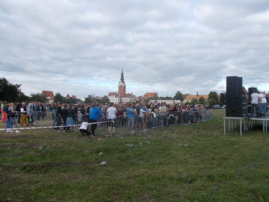 Taki dziwny szary festiwal kolorów