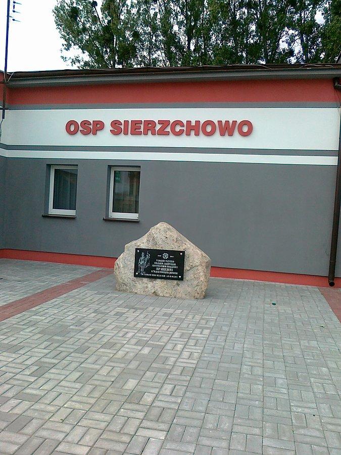 Remiza OSP w Sierzchowie