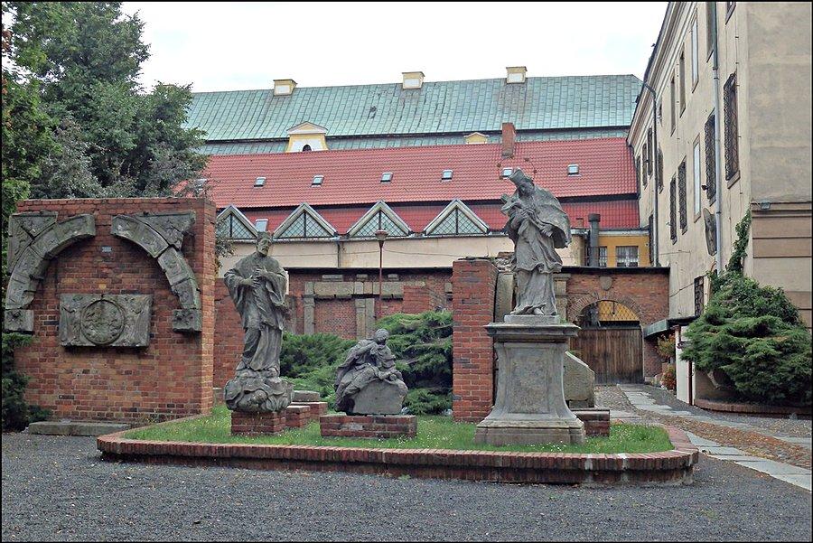 Św. Jan Nepomucen w Legnicy- oryginał