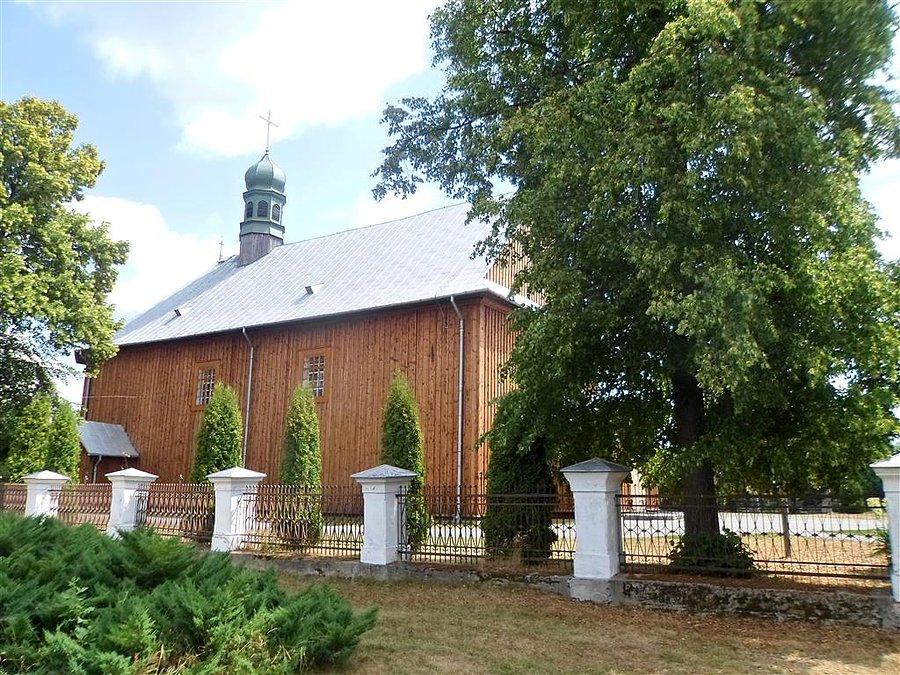 Kościół modrzewiowy w Warszawicach 1736 rok