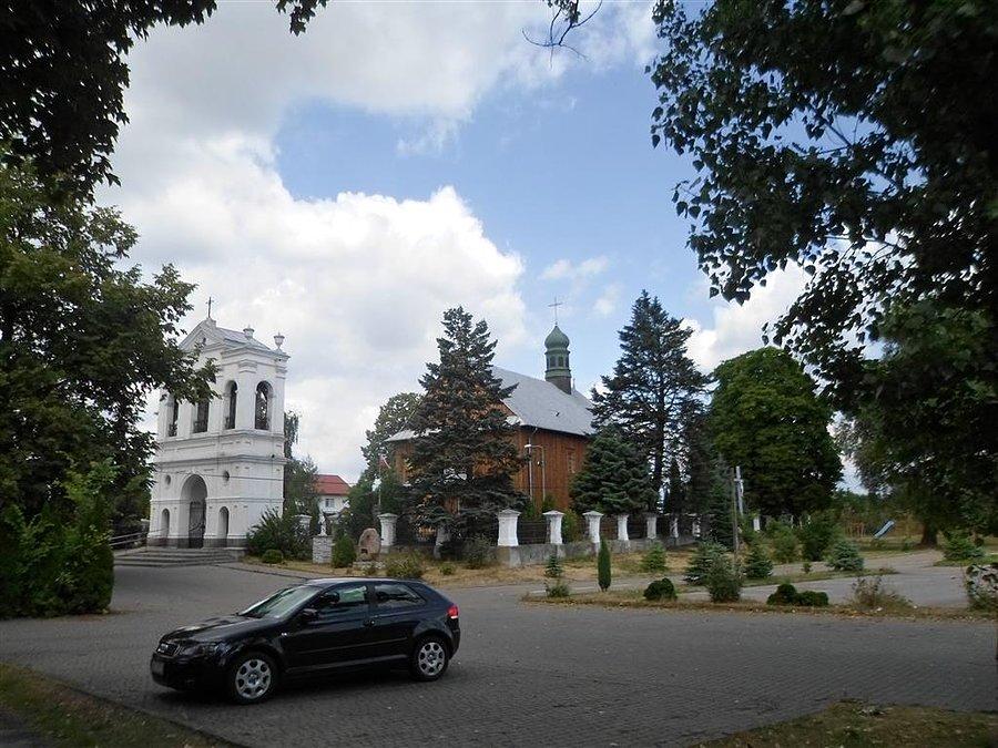 Kościół modrzewiowy w Warszawicach 1736 rok