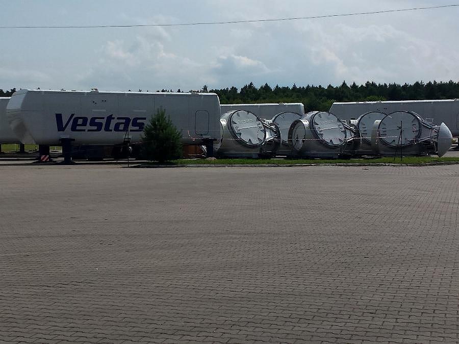 Części do farmy wiatrowej w Motańcu