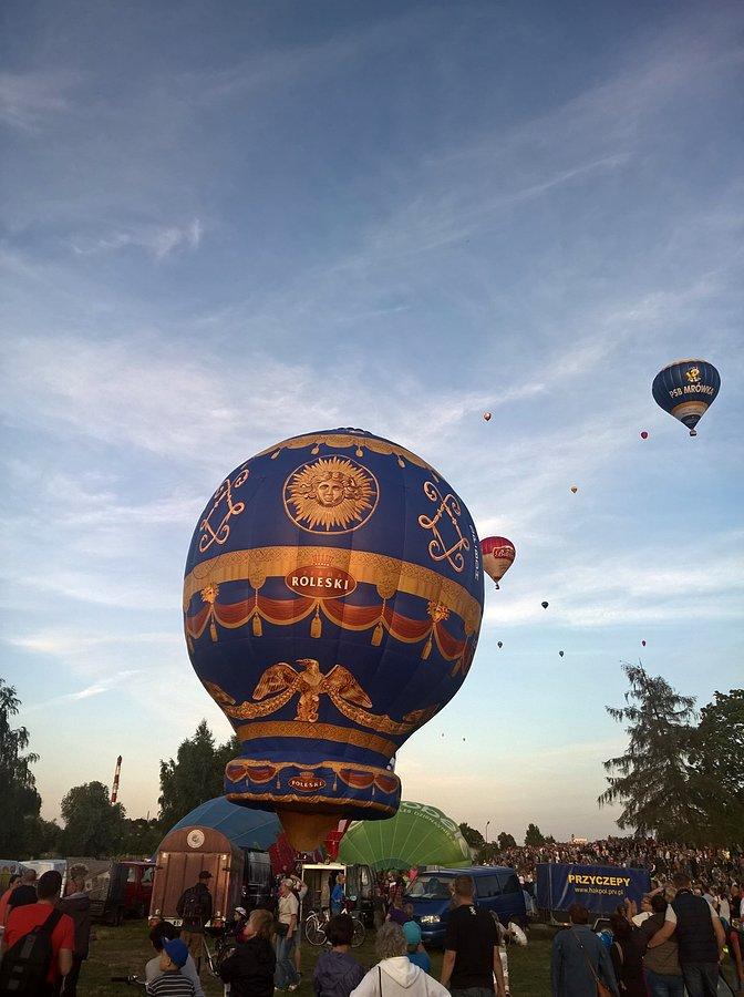 Zawody balonowe w Ełku - balon historyczny